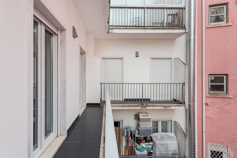 JOIVY Modern flat near Estrela Garden