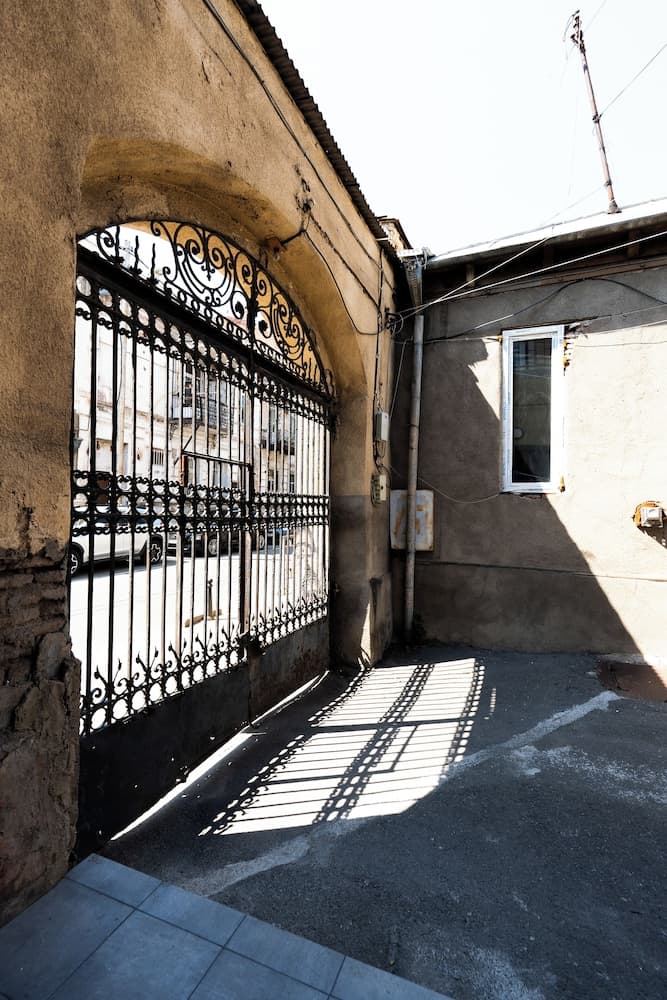 Stones Throw Apartments