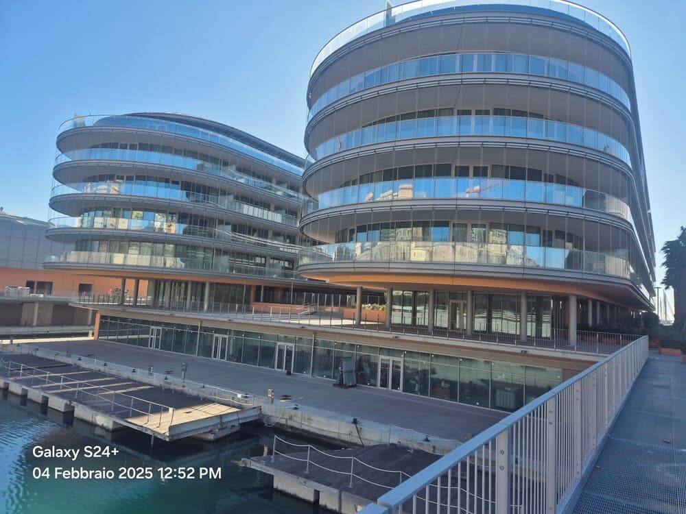 Genoa East Waterfront DeLuxe Flat