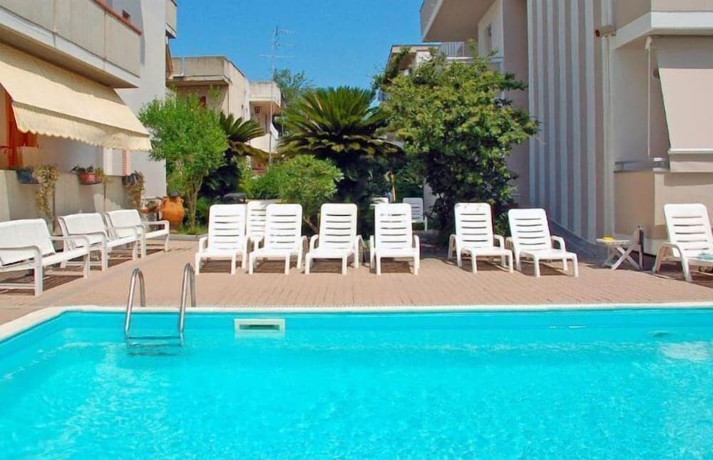 Marconi Seaside Residence Pool Wifi
