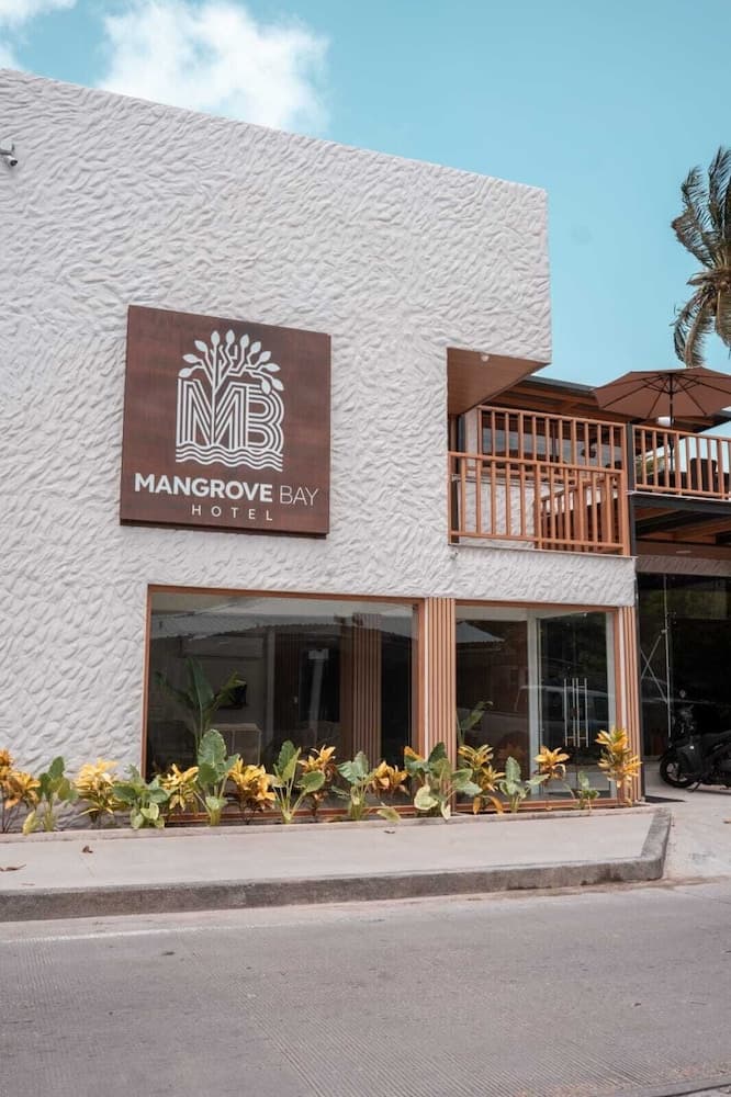 Mangrove Bay Hotel