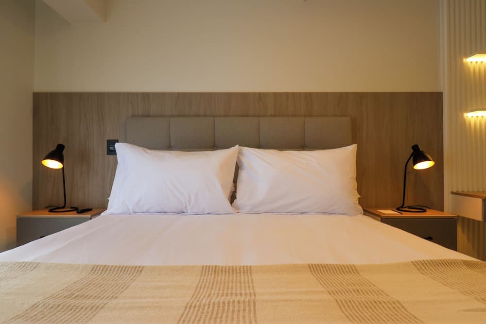 Moreyra by Wynwood House