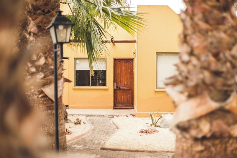 Konaklama yerinin ön cephesi