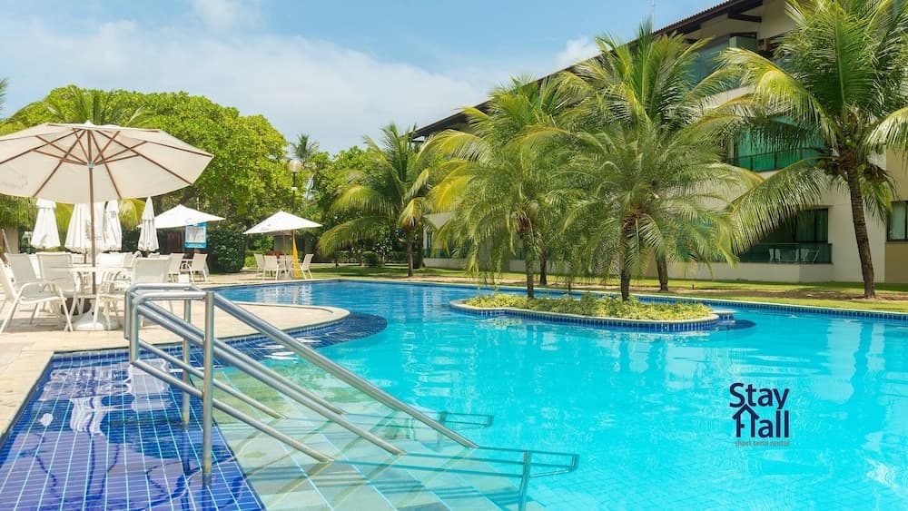 Flat 208-C  Condomínio Carneiros Resort