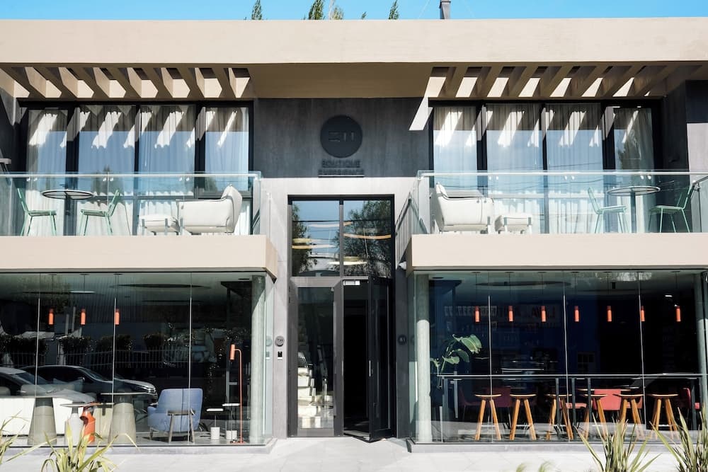 Eh Boutique Experience