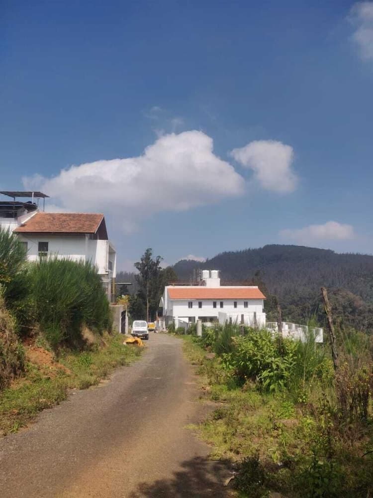 Bon Sejour Ooty Hill View Resort & Hotel