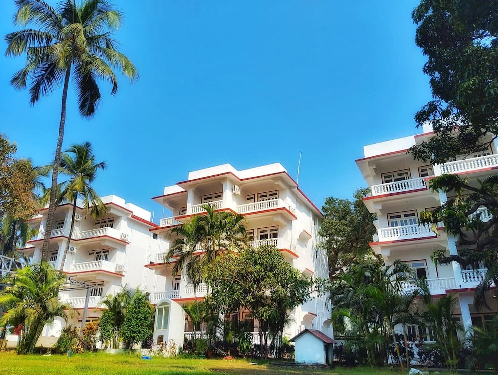 Maashpi Hotel & Resort