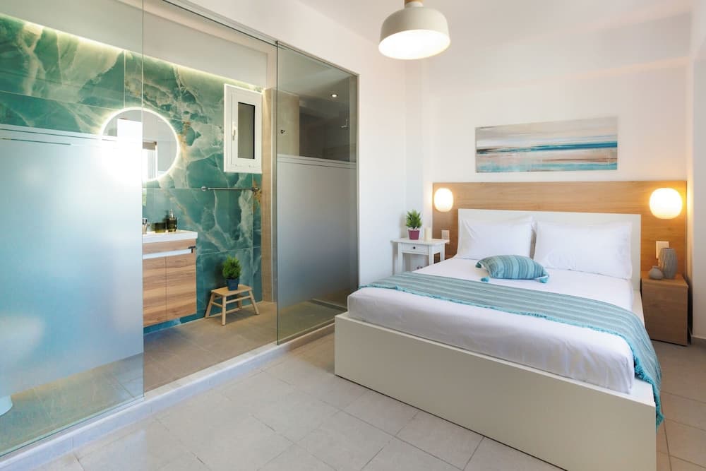 Anemos Deluxe Suites - Ostria