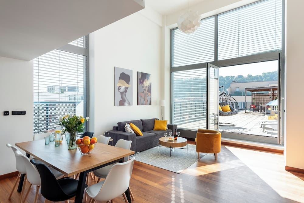 Deluxe penthouse with terrace in Prague
