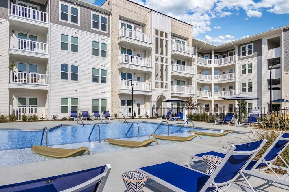 The Mason At Six Mile Creek Apartments By Barsala