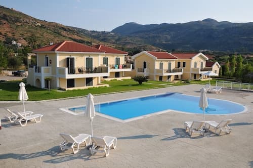 Captain's Villas