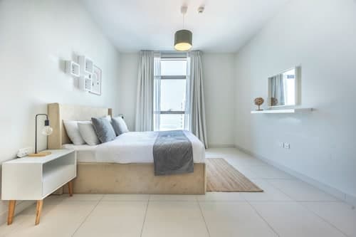 Bloomfields Premium 1BR Reflection