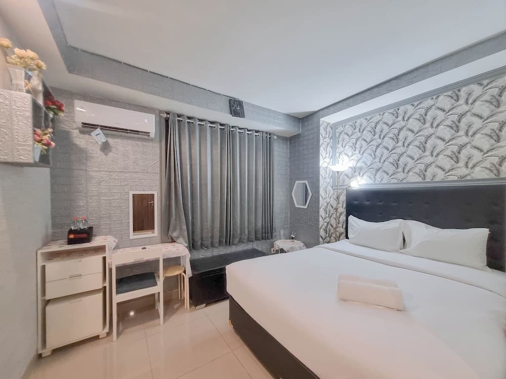 Minimalist Studio At Altuz Seturan Yogyakarta Apartment