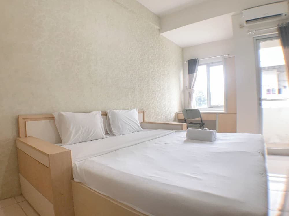 Wonderful 1Br Without Livingroom At Pavilion Permata Apartment