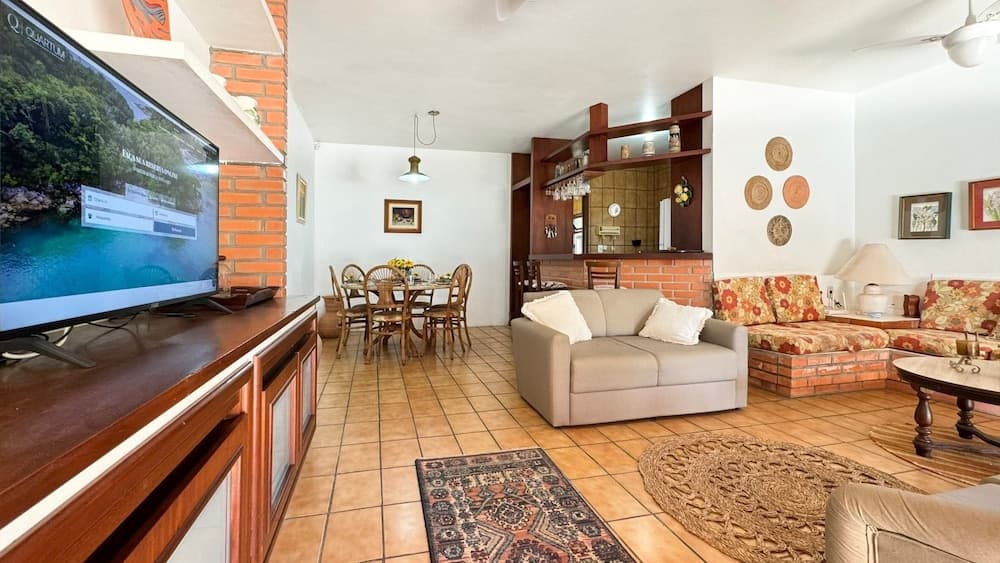 Casa Aconchegante a 100 metros da praia