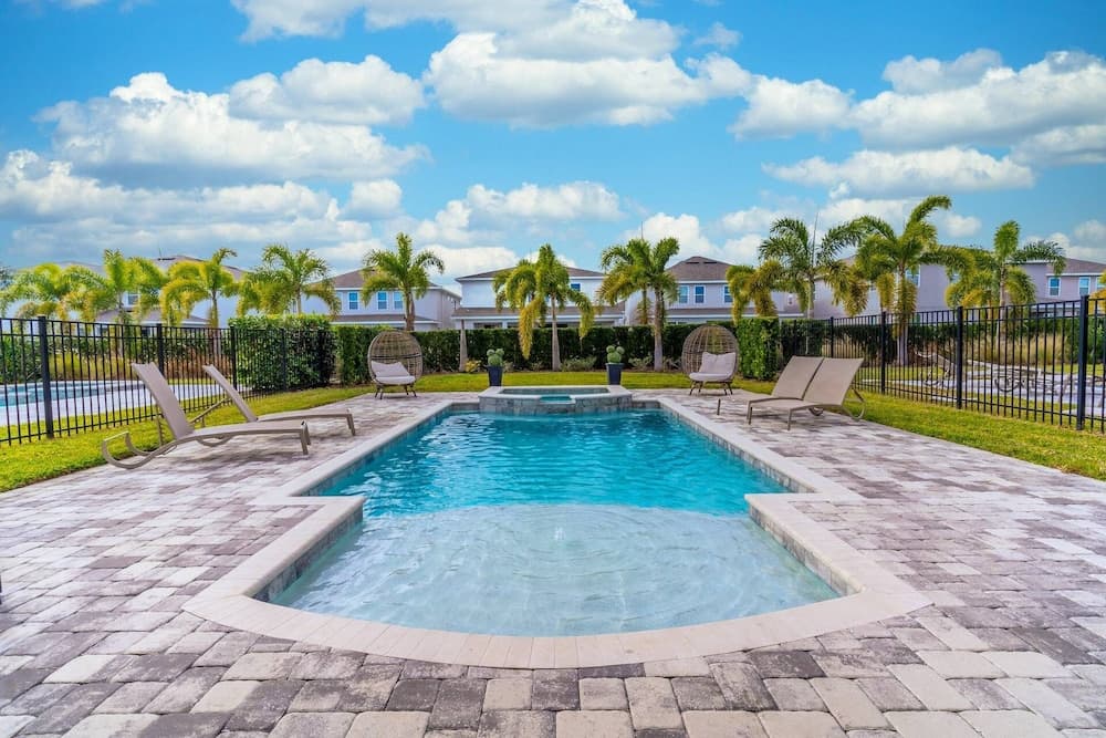 389 Encore at Reunion