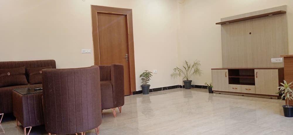 Yogam Homestay Agra