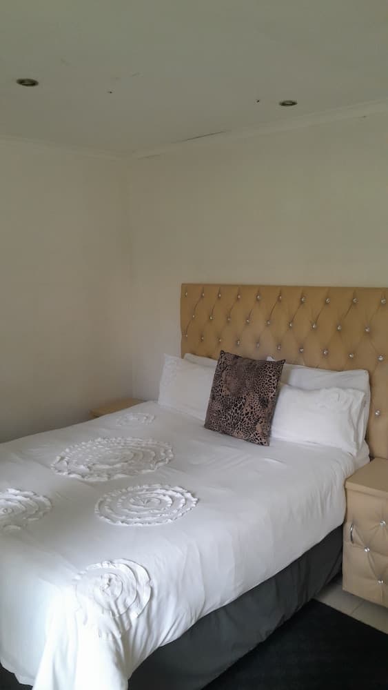 Simbasun Country Cottages