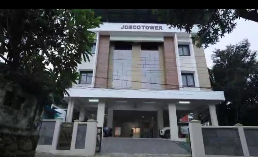 Konaklama yerinin ön cephesi