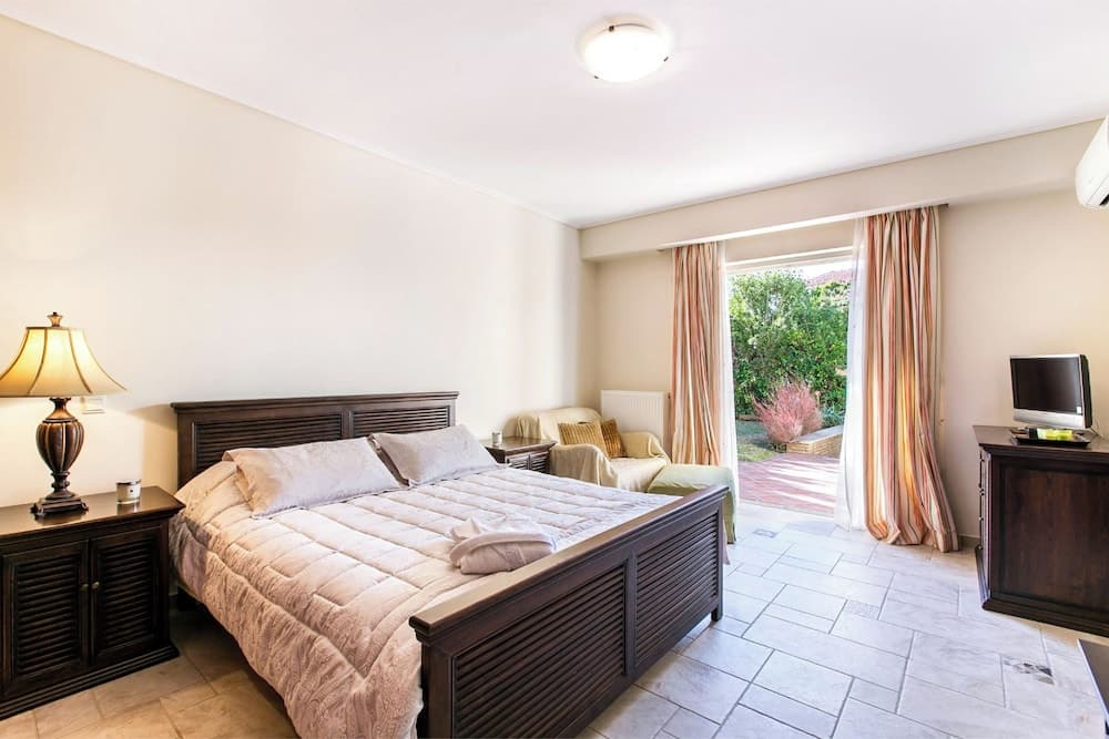 Villa Melia Athenian Riviera