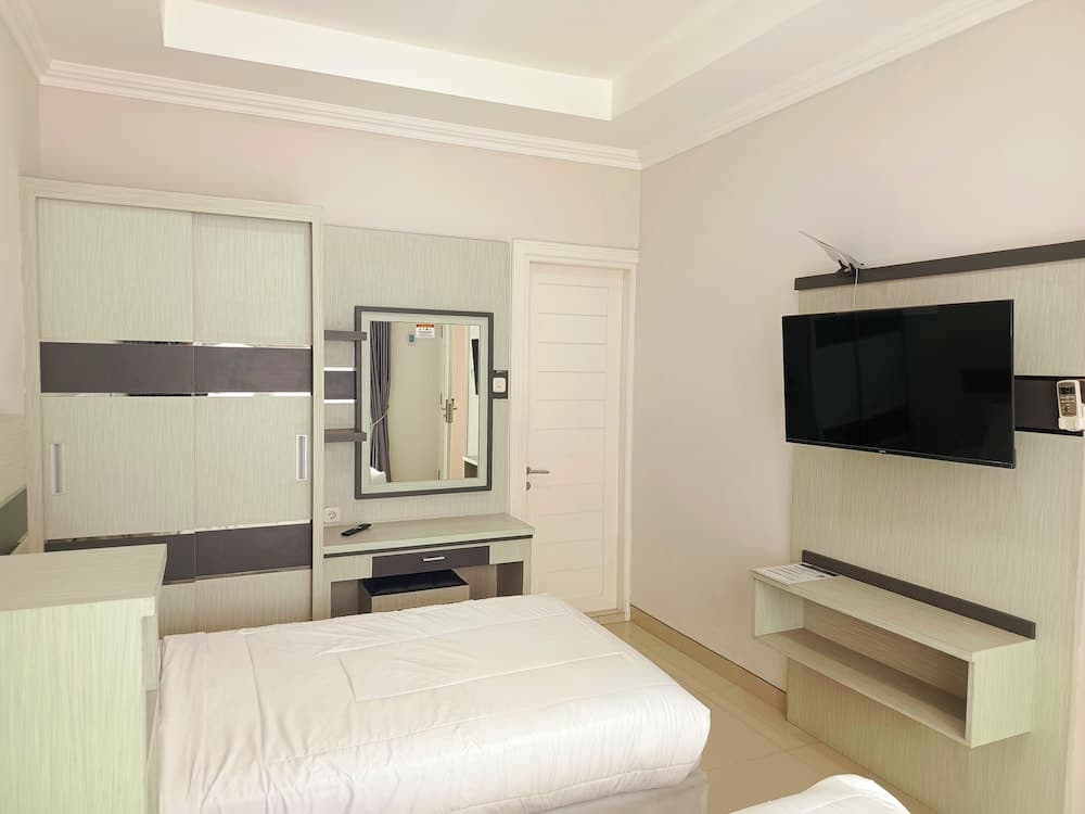 Kyrie Hotel