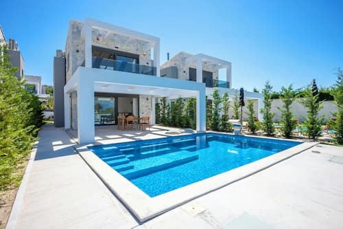 Ever Blue Exclusive Villa - Sunrise Villas