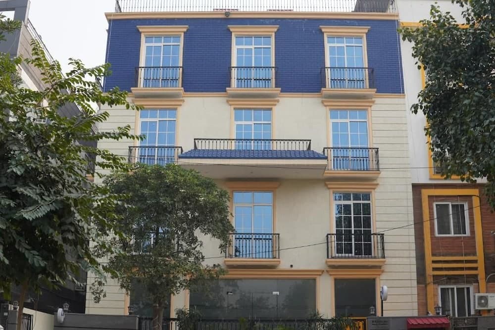 The Blue Vista Hotel