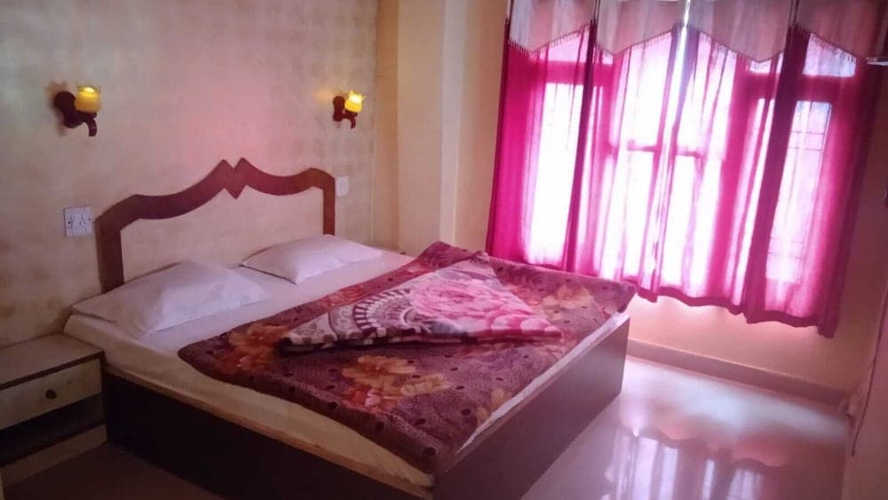 Hotel Harbans Shimla