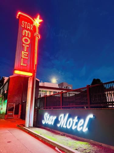 Star Motel