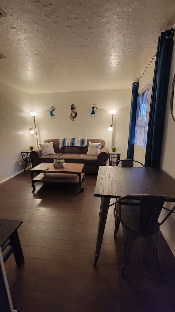 Pine Grove - Cozy Tempe 1br Apartment