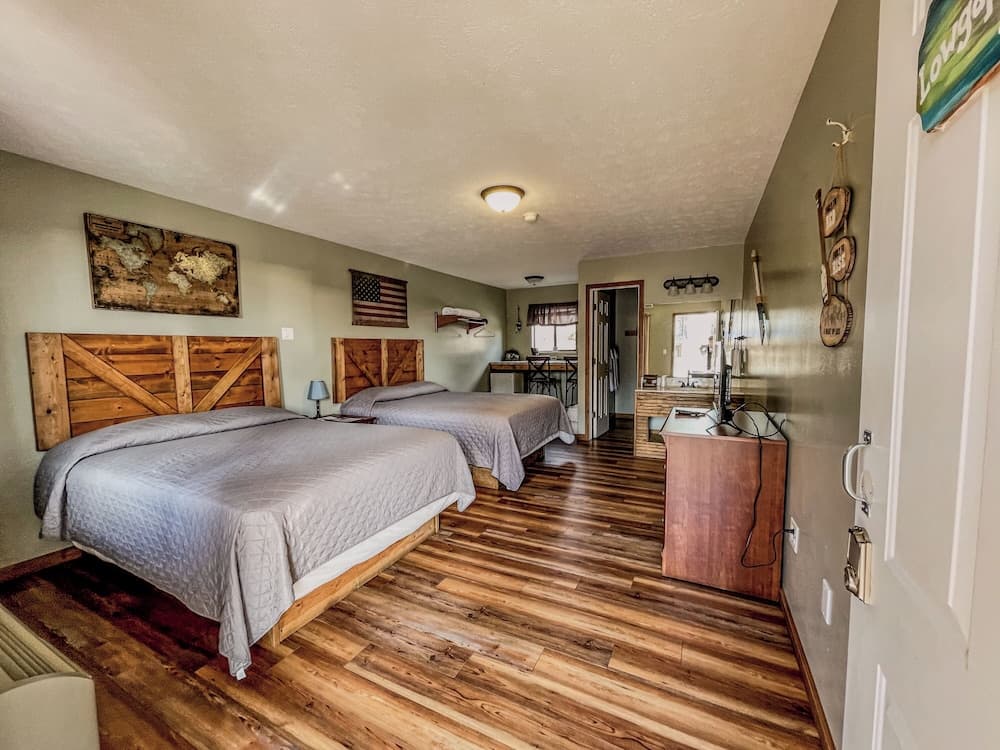 Timber Pointe Resort