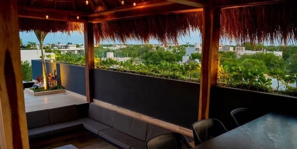 Açık havada yemek servisi