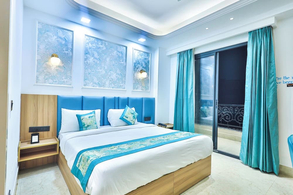 Orsom Stays Elite Sector 53