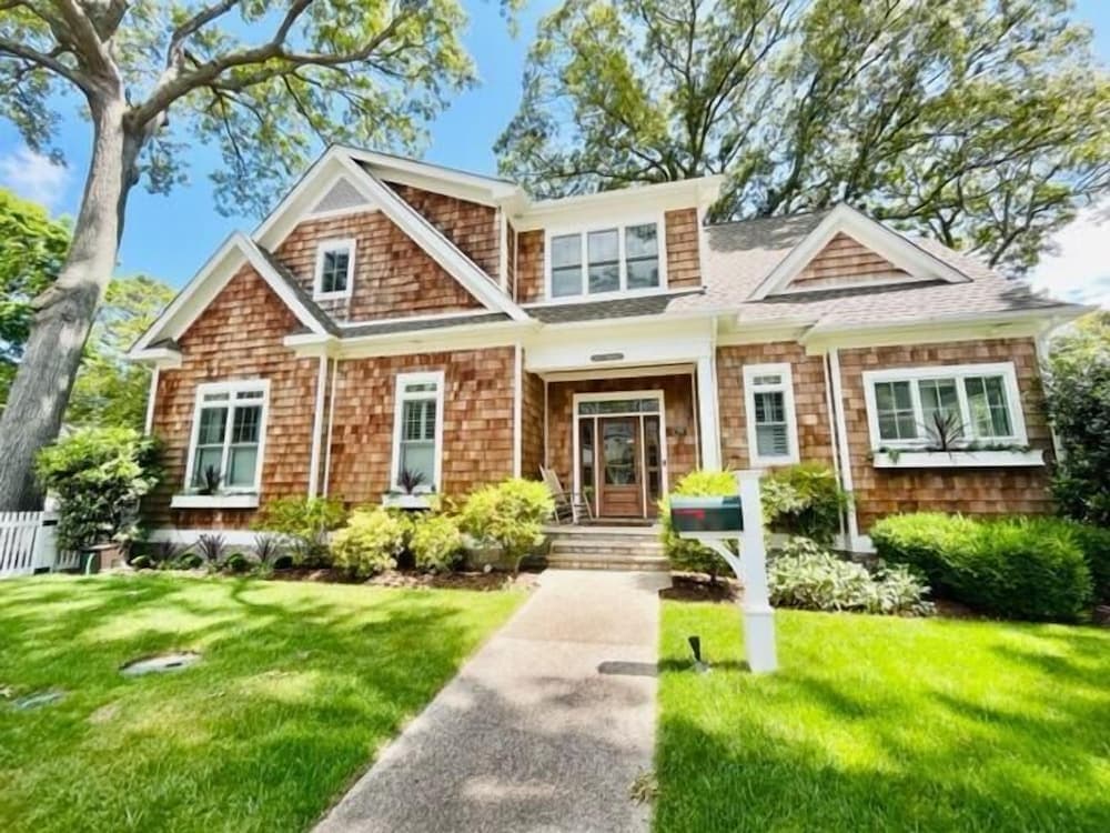 Columbia Avenue 34