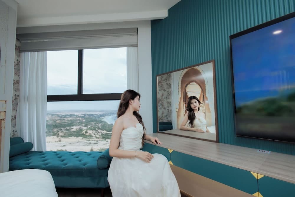 Seaview Condotel Apec