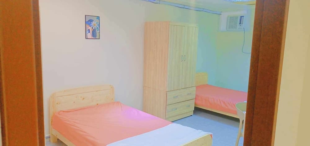 Yourcity Warm Nest - Taipei 101 and Big Dome Large Space & Sleeps 12 people