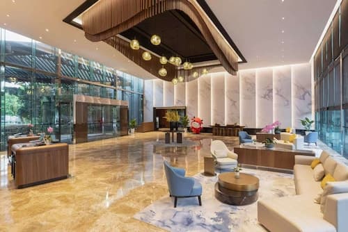 Shanghai International Tourist Resort Fuyi Hotel