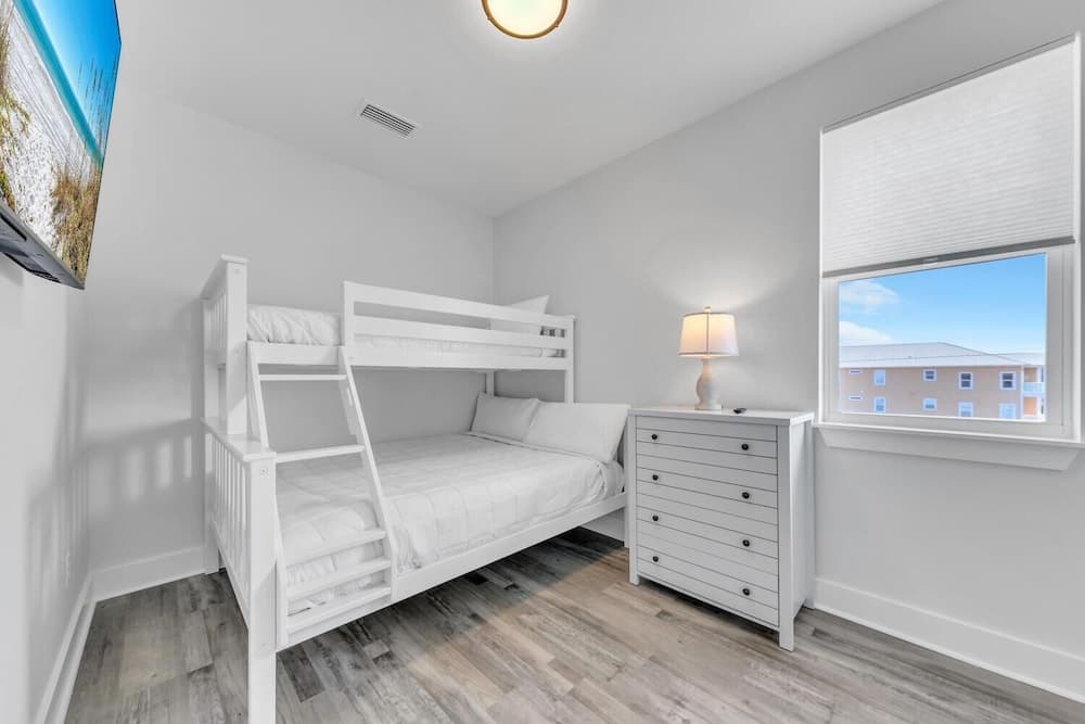 Golden Seashell East