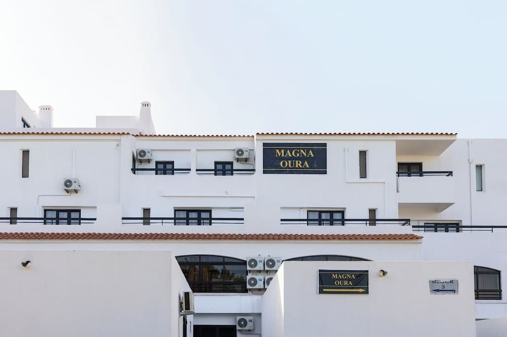 Magna Oura