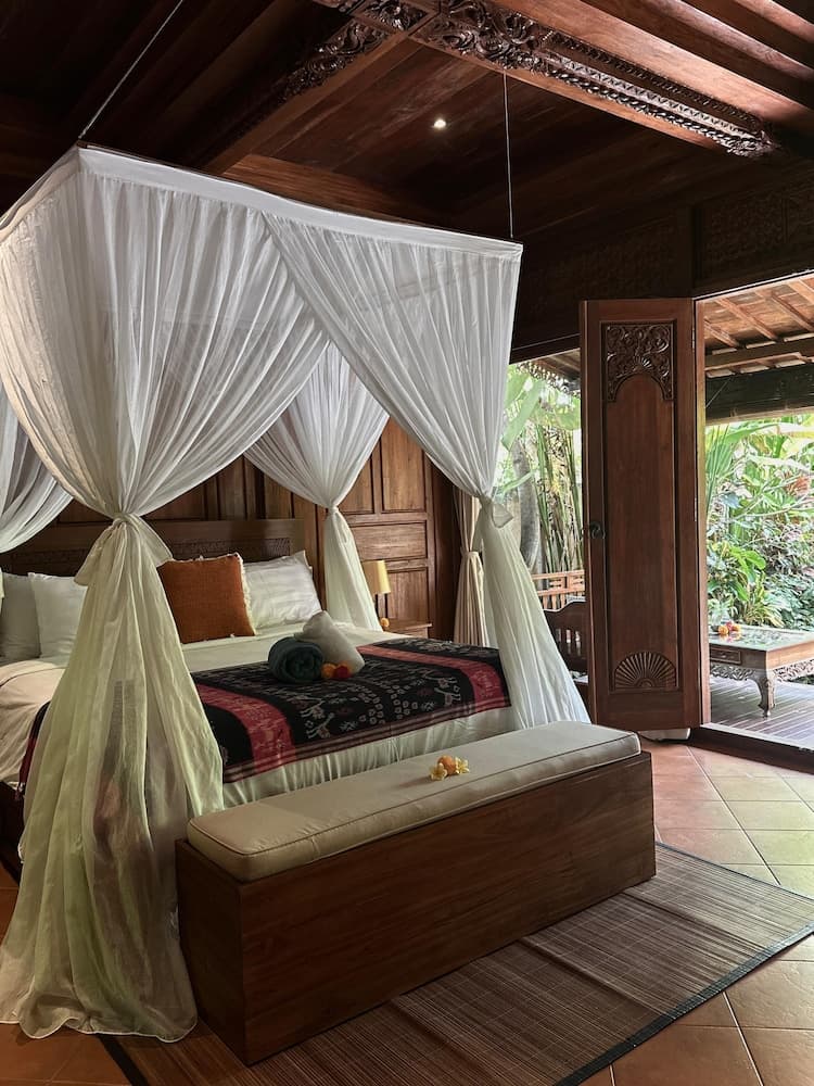Darta Ubud Joglo Villa by EPS