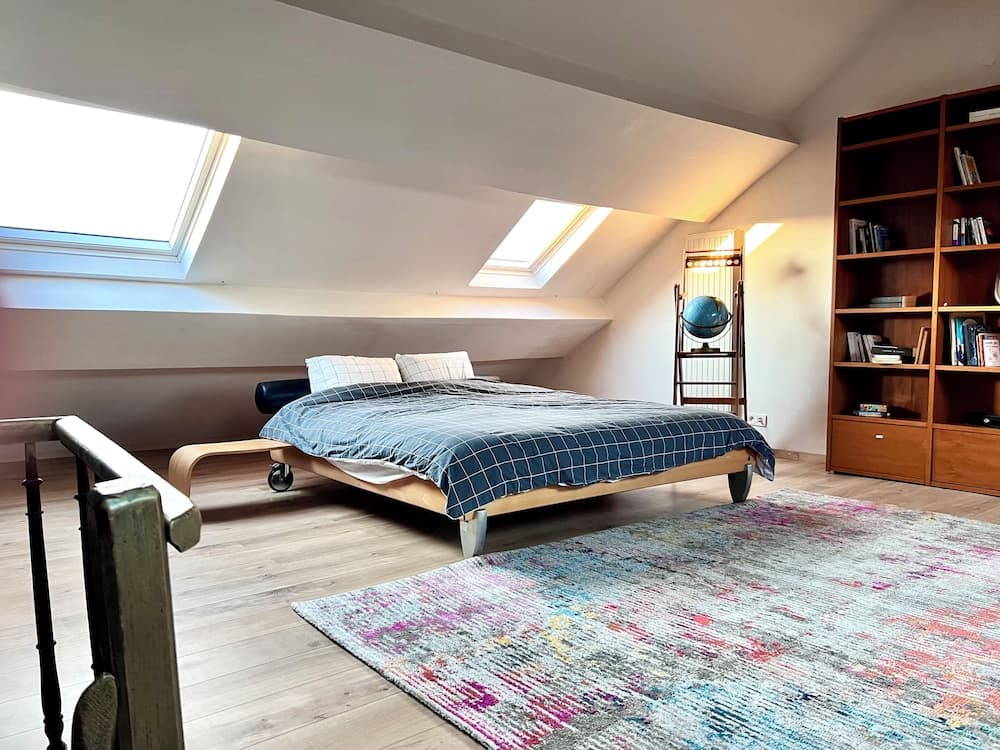 Spacious Family Apartment Midi