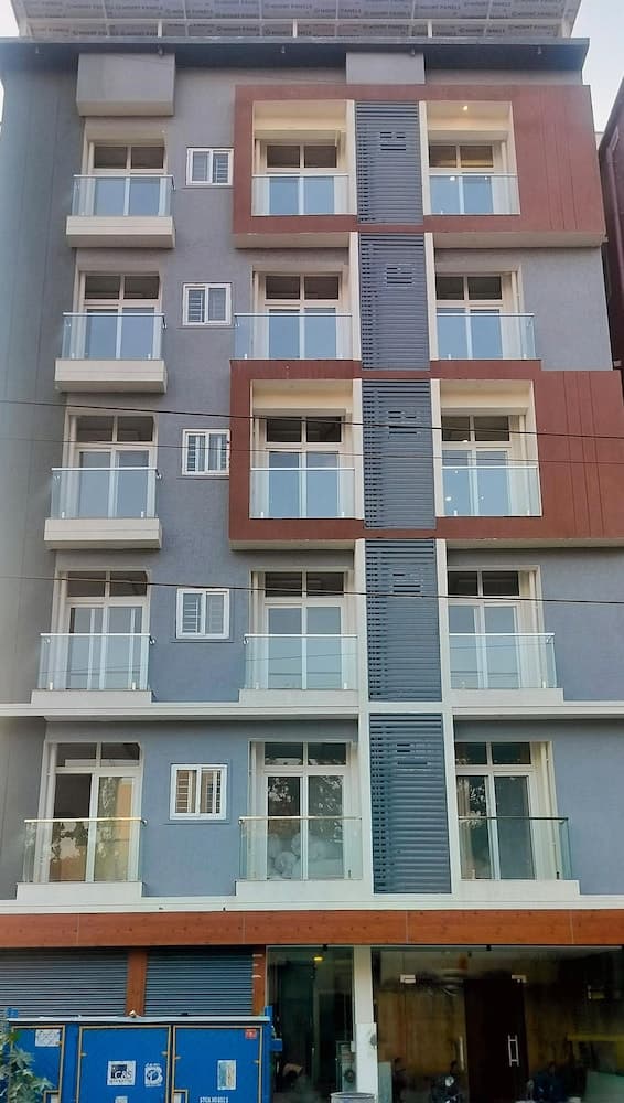 Daffodil Suites by RHLV