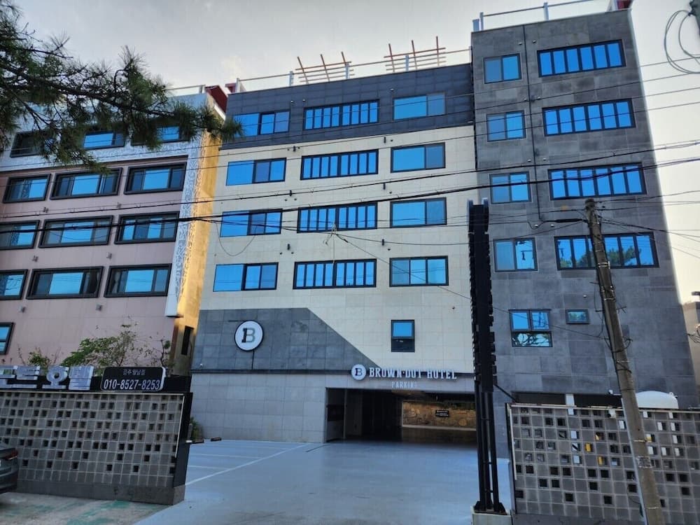 From H Browndot Hotel Gyeongju Yangnam