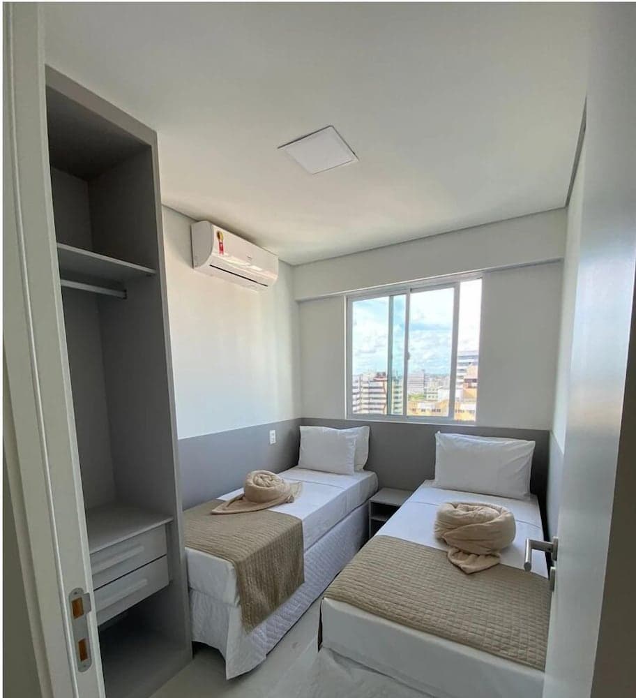 Edificio Promenade II Apt 1108