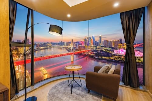 Nuanyu Apartment with River View & Drone Show View