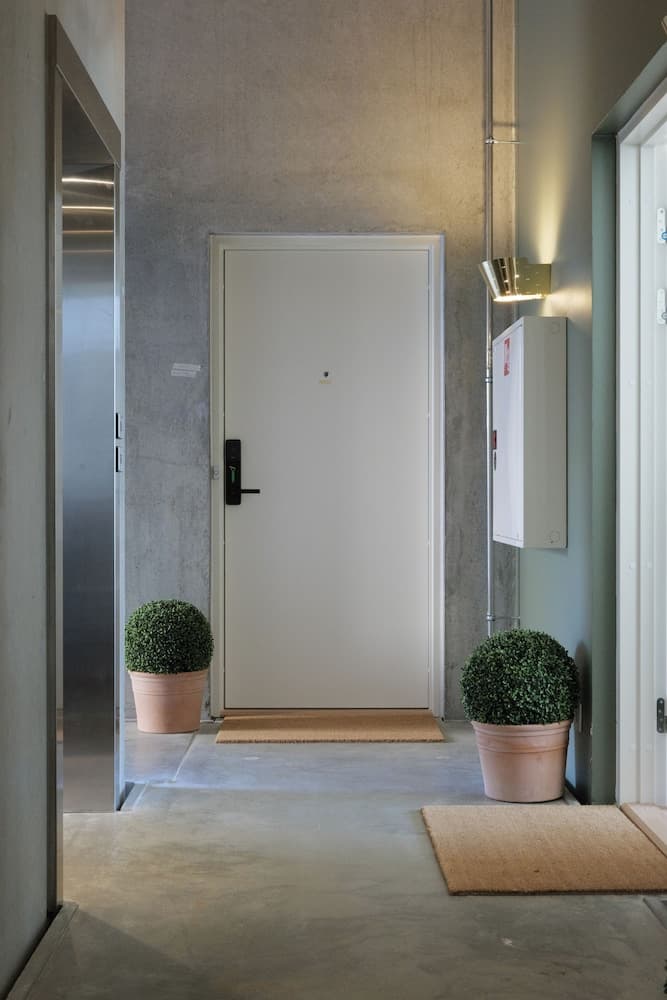 Clover House by Daniel&Jacob's