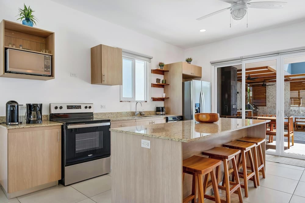 3 min to the Beach Private Pool Villa