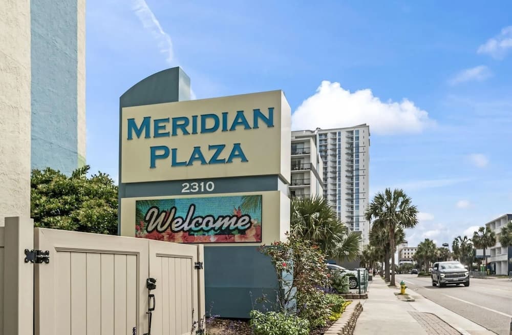 Meridian Plaza 408