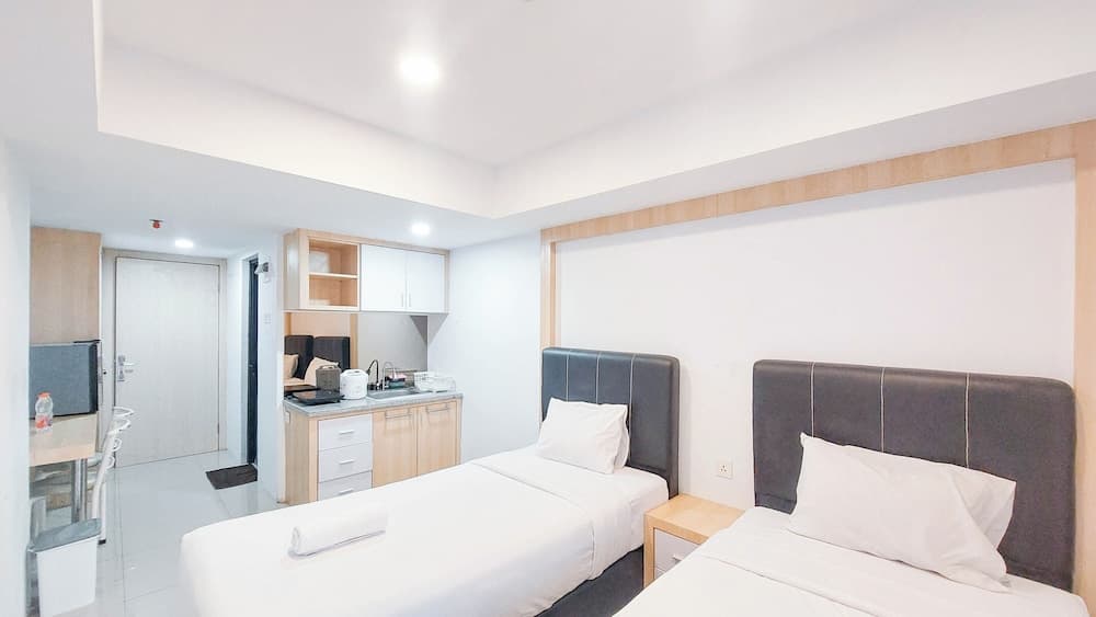 Best Deal Studio Apartment At De Prima