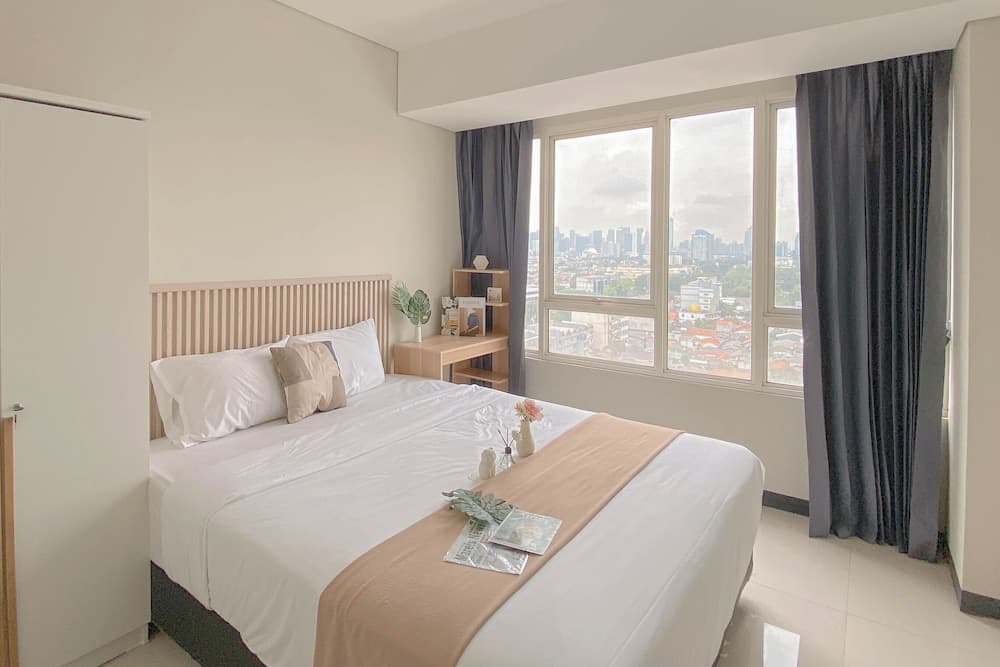 Great Deal And Spacious 2Br At Nifarro Park Apartment